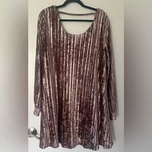 Nostalgia dusty rose, vantage, velvet, knee length dress.